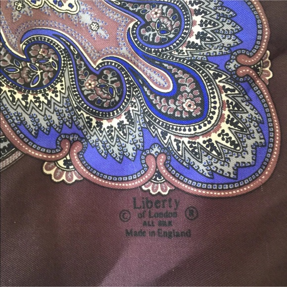 Liberty of London Twill Pure Silk Scarf - Picture 2 of 6